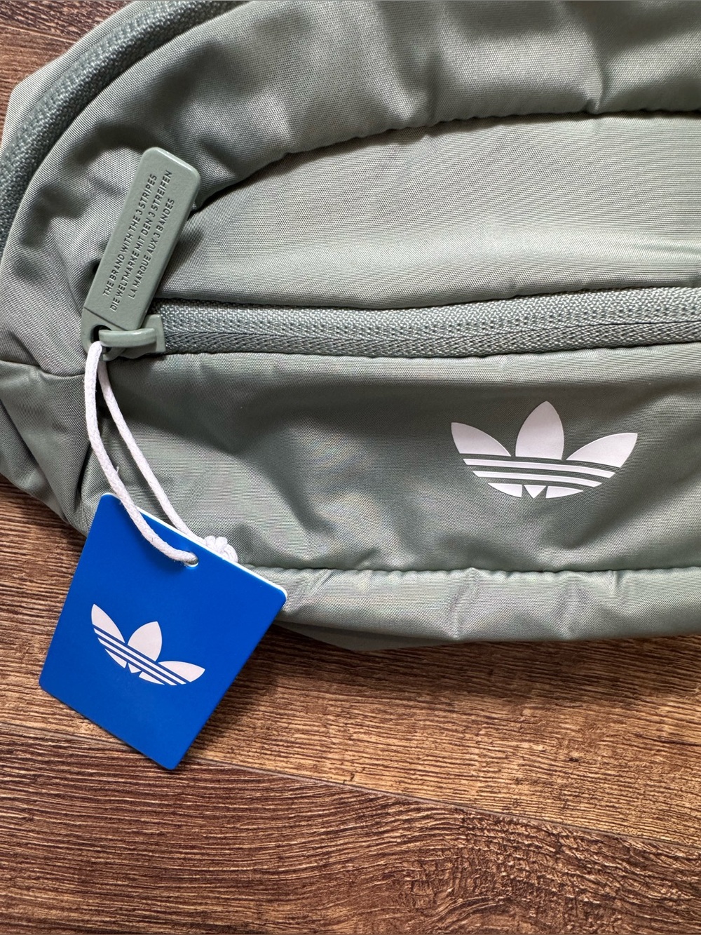 Adidas Originals Trefoil Belt Bag Sage Green Crossbody Fanny Pack NWT - Picture 7 of 7